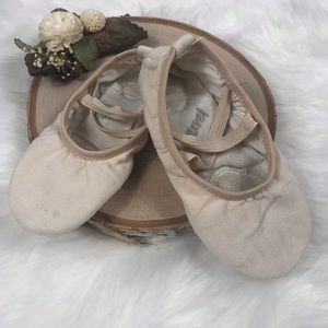 Girls Split Sole Canvas Ballet Shoes